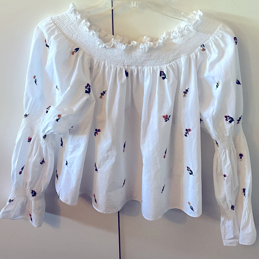 Zara Trafaluc Boho Off Shoulder Top White Floral Cottagecore Smocked - Picture 5 of 8